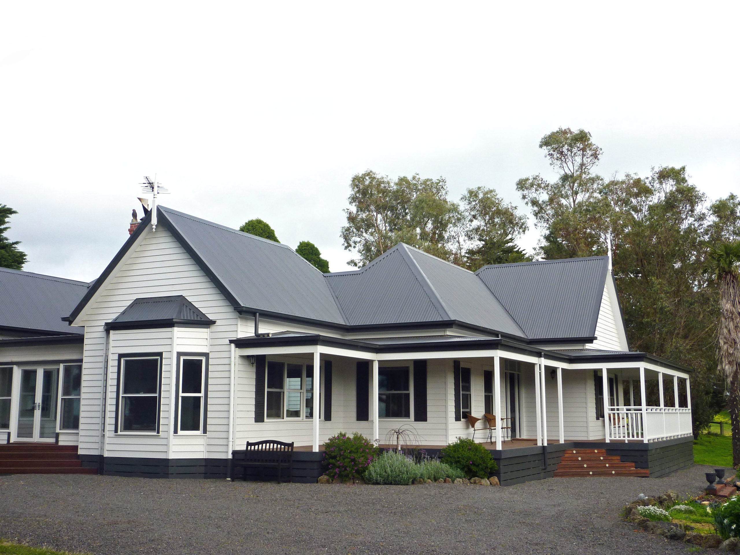 Kilmurray - traditional ranch style homestead built by Farm Houses of Australia