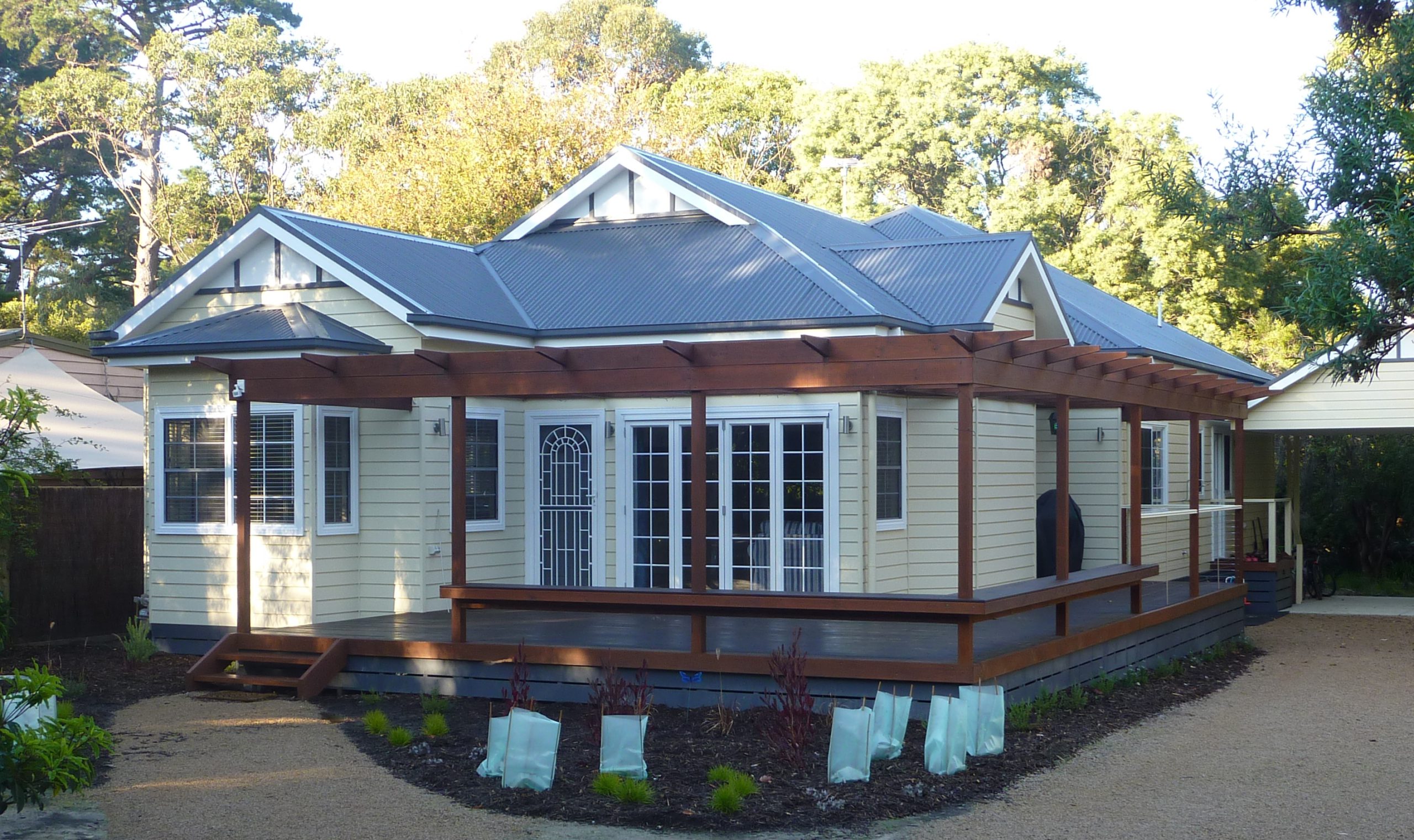Maison de Plage - Merrick Beach home - federation style cottage built by Farm Houses of Australia